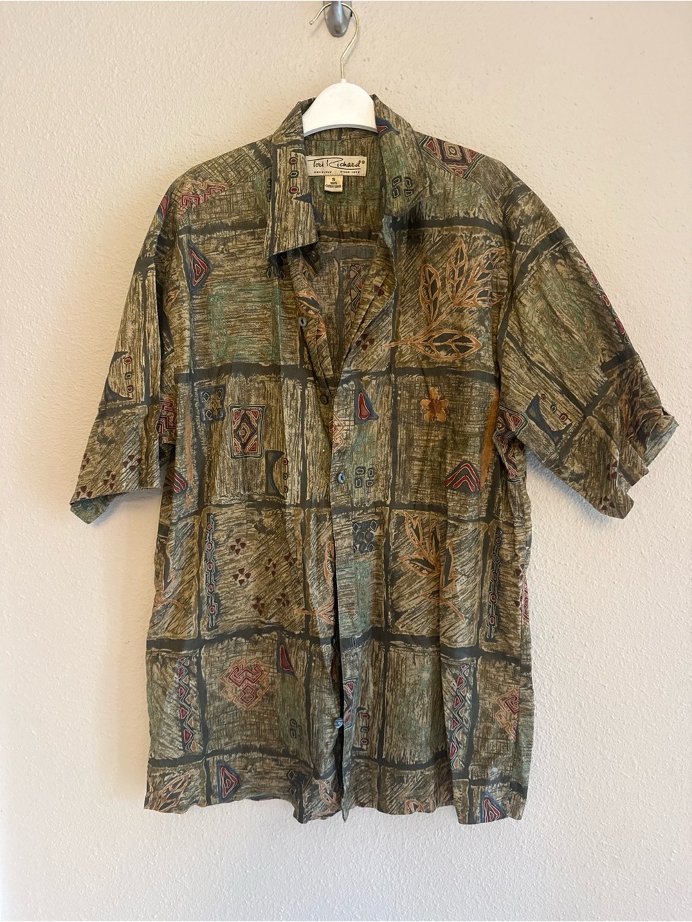 Tori Richard Olive Green Printed Short-Sleeve Button-Up